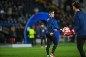 世体：在加西亚&什琴斯尼注册前佩尼亚不会走，巴萨想卖滕森