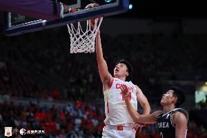 新希望！王俊杰亚洲杯场均13分4.2板&三分命中率47.8% 入选最佳阵