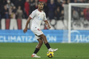 记者：勒沃库森与塞维利亚就巴代达口头协议，费用约3000万欧