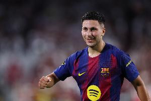 每体：巴萨可能无法注册巴德吉，但他也不太可能租借重返老东家