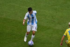 梅西缺战！TNT：对厄瓜多尔，阿尔马达将身穿阿根廷10号球衣