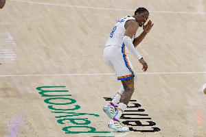 杰伦威：追逐伟大是我们每个人的动力 这也是为何我们团队特别