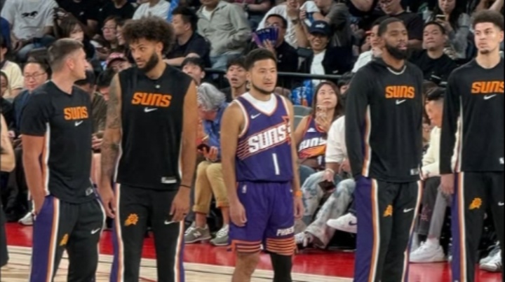 毫无违和感！“中文布克”混进赛前太阳阵容的球员介绍