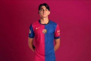 每体：巴萨进攻端缺人，托尼-费尔南德斯有望在对阵赫罗纳时出场