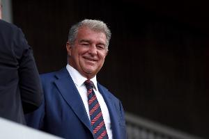 世体：拉波尔塔任内巴萨财务状况糟糕，但管理层收入在增加