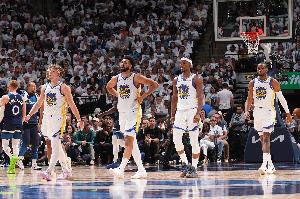 邓利维：对年轻球员的成长很兴奋 对他们的要求就是和库追巴默契