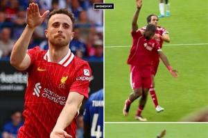 永不独行！巴贝尔昨晚传奇赛绝杀后模仿若塔庆祝动作，向其致敬