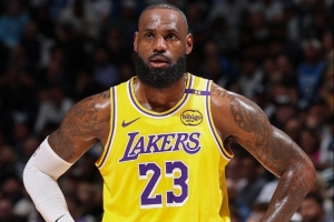 詹姆斯：我没办法一切重头再来 就像玩大富翁不可能再退回到起点