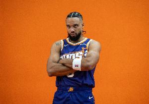 狄龙：不确定是否出战湖人由教练决定 我随时会做好上场准备