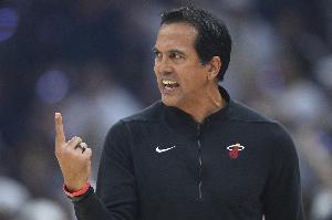 媒体人：斯波出任美国男篮主帅不算意外 未来挑战比前辈只多不少