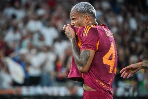 意媒：韦斯利参加全队合练，能够参加本周末罗马对国米的意甲联赛