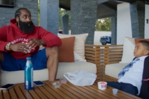 哈登：自己有一个6岁的儿子 名叫Jace 女友现在也怀孕了