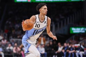 发挥出色！里萨谢出场24分钟 18中10砍下24分8篮板3助攻2抢断