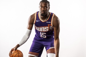 太阳主帅：马威优势在于体型攻防都能带来积极影响 现在状态很好