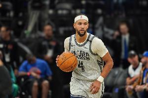 莫斯利：萨格斯不太可能出战明天的背靠背比赛