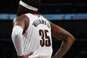 罗威谈复出感受：还不错但有一点点不自在 比赛速度之快远超想象